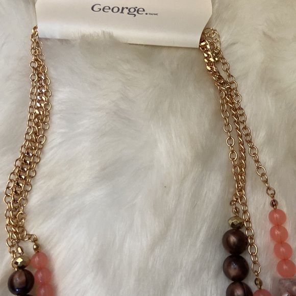 🆕 George multi strand necklace - Picture 3 of 4